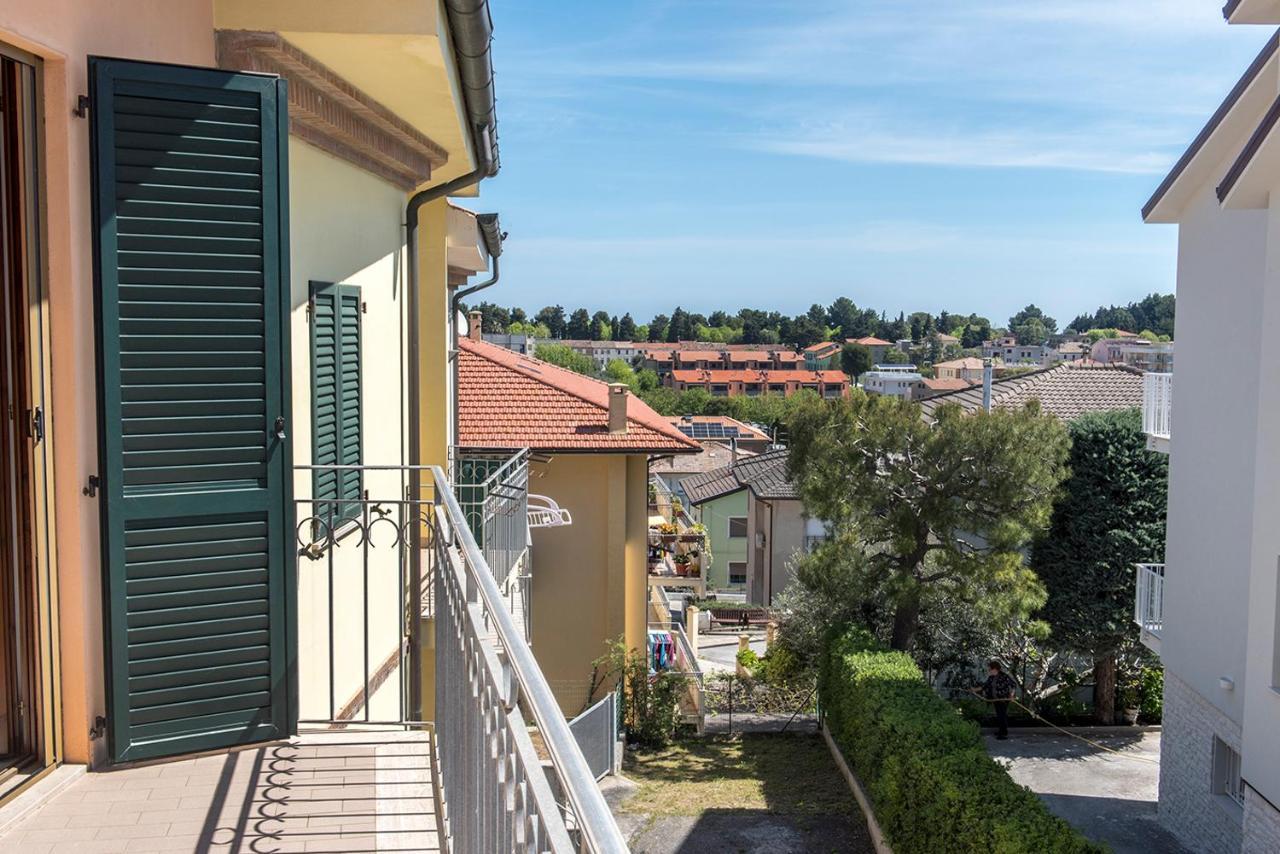 S130 - Sirolo, Deliziosa Villetta Con Terrazzo Exterior foto